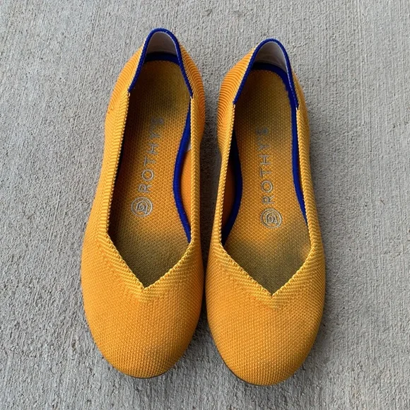 Rothys on sales poshmark